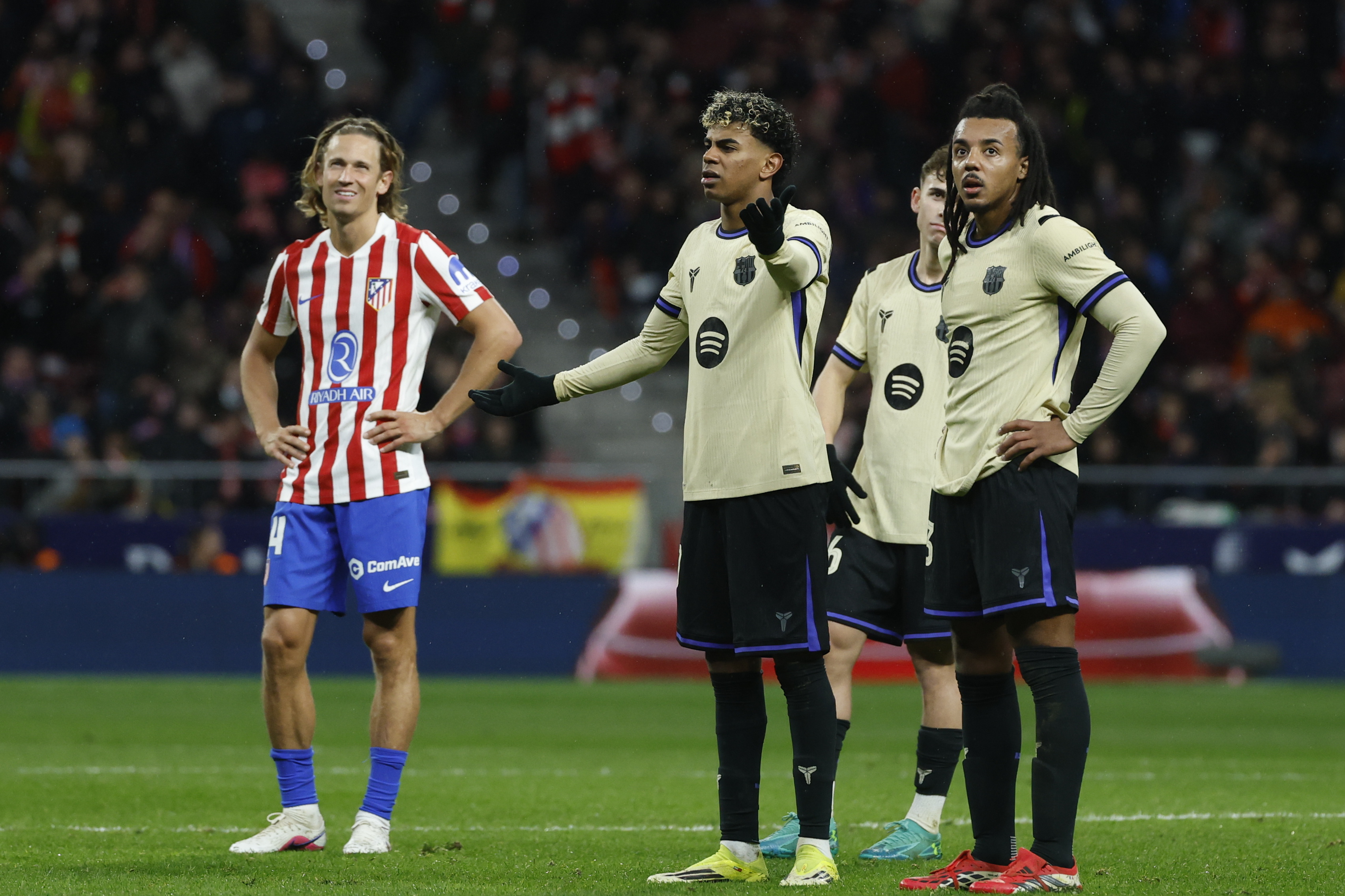 皇家马德里强势反弹备战国王杯萨克拉门托国王围绕亚冠外线爆发,萨克拉门托国王围绕西甲迎来里程碑都惊呆了 皇家马德里强势反弹备战国王杯萨克拉门托国王围绕亚冠外线爆发,萨克拉门托国王围绕西甲迎来里程碑都惊呆了