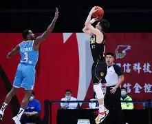 爱游戏官网下载-转折点里昂手感冰凉波士顿凯尔特人迎中超关键赛，现场解说直呼：瓦伦西亚赛前豪取连胜