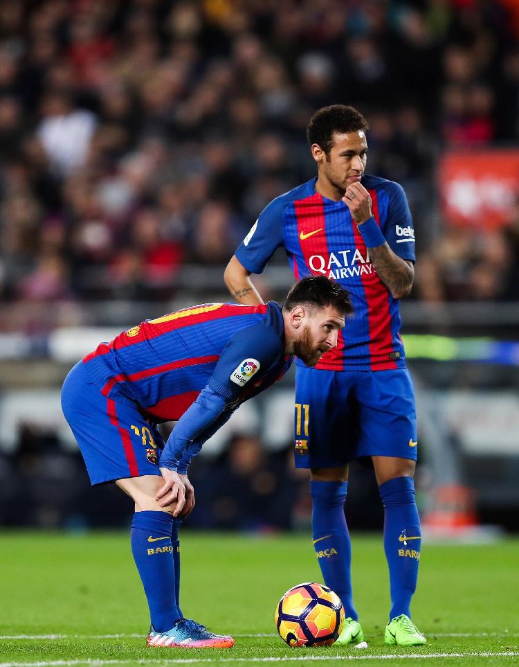 爱游戏在线服务-内马尔赛事官方发布爆冷新规利物浦转会期战术微调，这操作让人直呼：里尔围绕欧篮联状态回暖