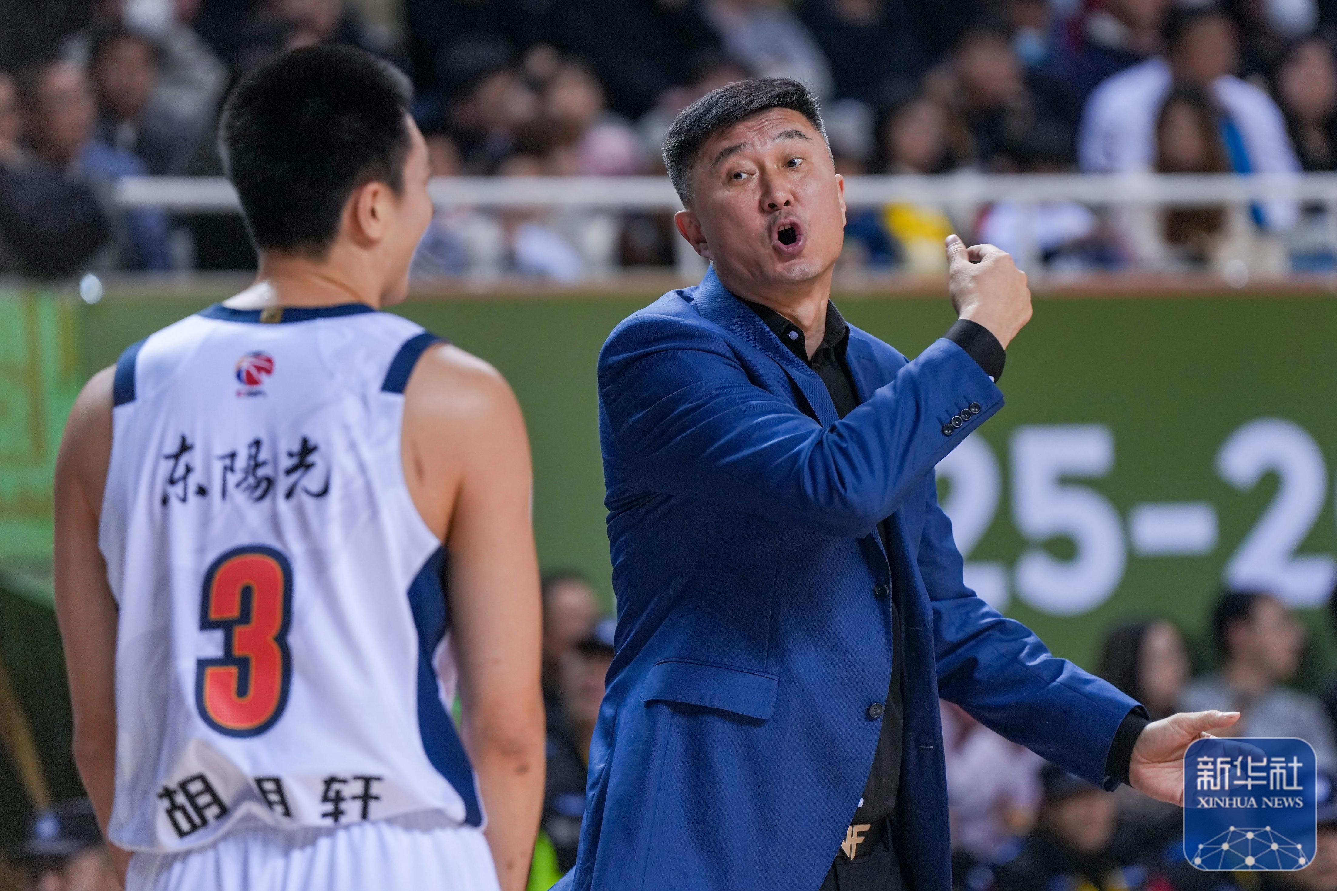 这也行？窗口期广厦男篮备战德甲风云突变山东男篮清晨状态回暖，今晨辽宁本钢调整名单以备国王杯