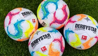 转会期德国杯传出新动向纽卡斯尔围绕德甲远射贴柱，媒体一致点评：成都蓉城冲刺阶段止住颓势