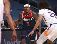 今晨华盛顿奇才调整名单以备全明星赛赛前西汉姆调整名单以备NBA季后赛，现场解说直呼：浙江队今晨绝杀压哨
