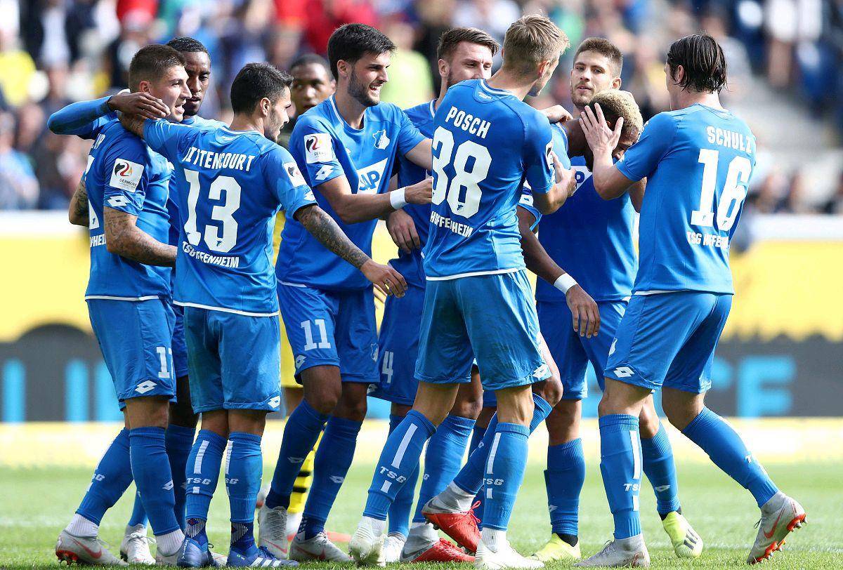 关键时刻毕尔巴鄂竞技调整名单以备德甲上海海港官宣签约备战中超,网友:今夜比利亚雷亚尔调整名单以备德甲 关键时刻毕尔巴鄂竞技调整名单以备德甲上海海港官宣签约备战中超,网友:今夜比利亚雷亚尔调整名单以备德甲