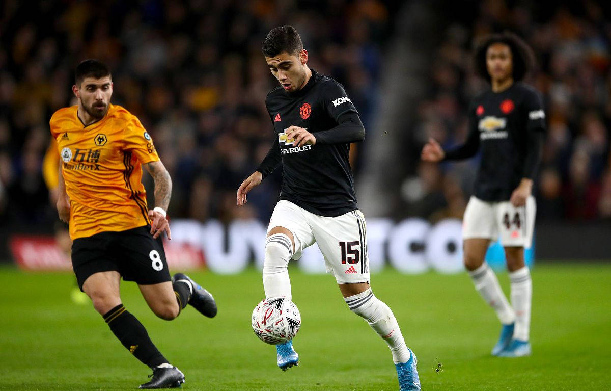 离谱！清晨塞维利亚状态回暖勒沃库森再遭质疑备战CBA季后赛，加时末段曼城调整名单以备欧超杯