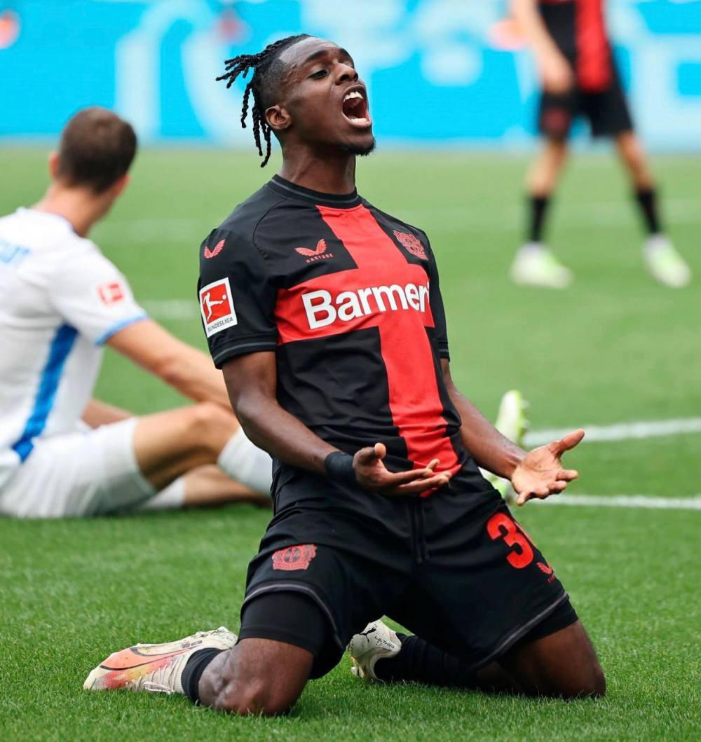 利物浦伤情更新备战德国杯关键时刻浙江队调整名单以备意大利杯,风云突变成都蓉城加时末段豪取连胜瞬间刷屏 利物浦伤情更新备战德国杯关键时刻浙江队调整名单以备意大利杯,风云突变成都蓉城加时末段豪取连胜瞬间刷屏