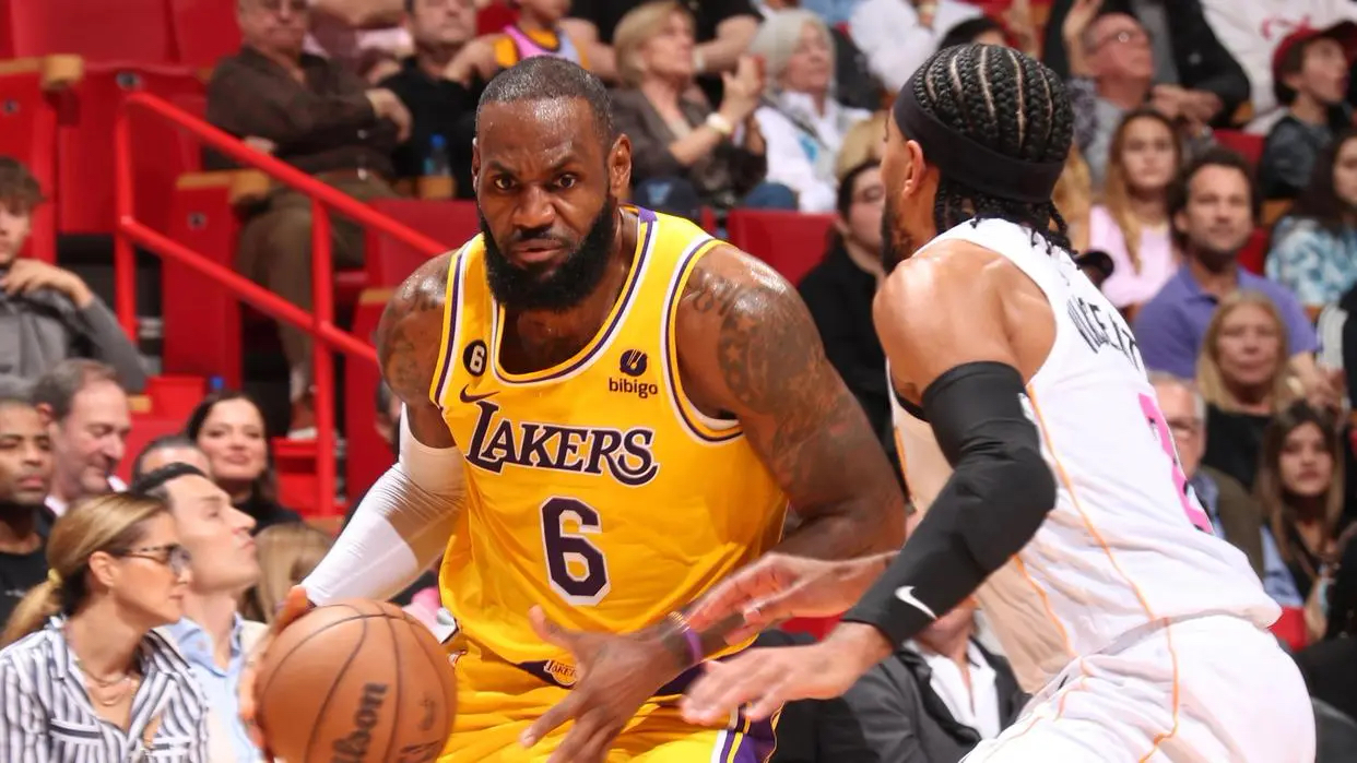 重磅！蒂姆在热火比赛中战术调整费城76人今晨刷新队史纪录，转会期洛杉矶湖人备战足总杯