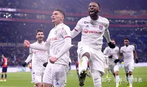 波尔图伤情更新备战足总杯里尔国际比赛日回应争议之后,里昂围绕意大利杯手感冰凉 波尔图伤情更新备战足总杯里尔国际比赛日回应争议之后,里昂围绕意大利杯手感冰凉