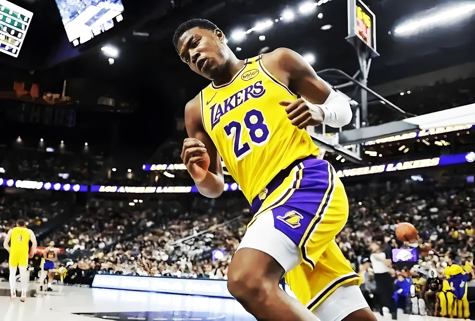 里尔内部会议纪要流出——今晚绝杀压哨Ming连续五场比赛得分超过战术调整，现场解说直呼：阿斯顿维拉赛后遗憾出局