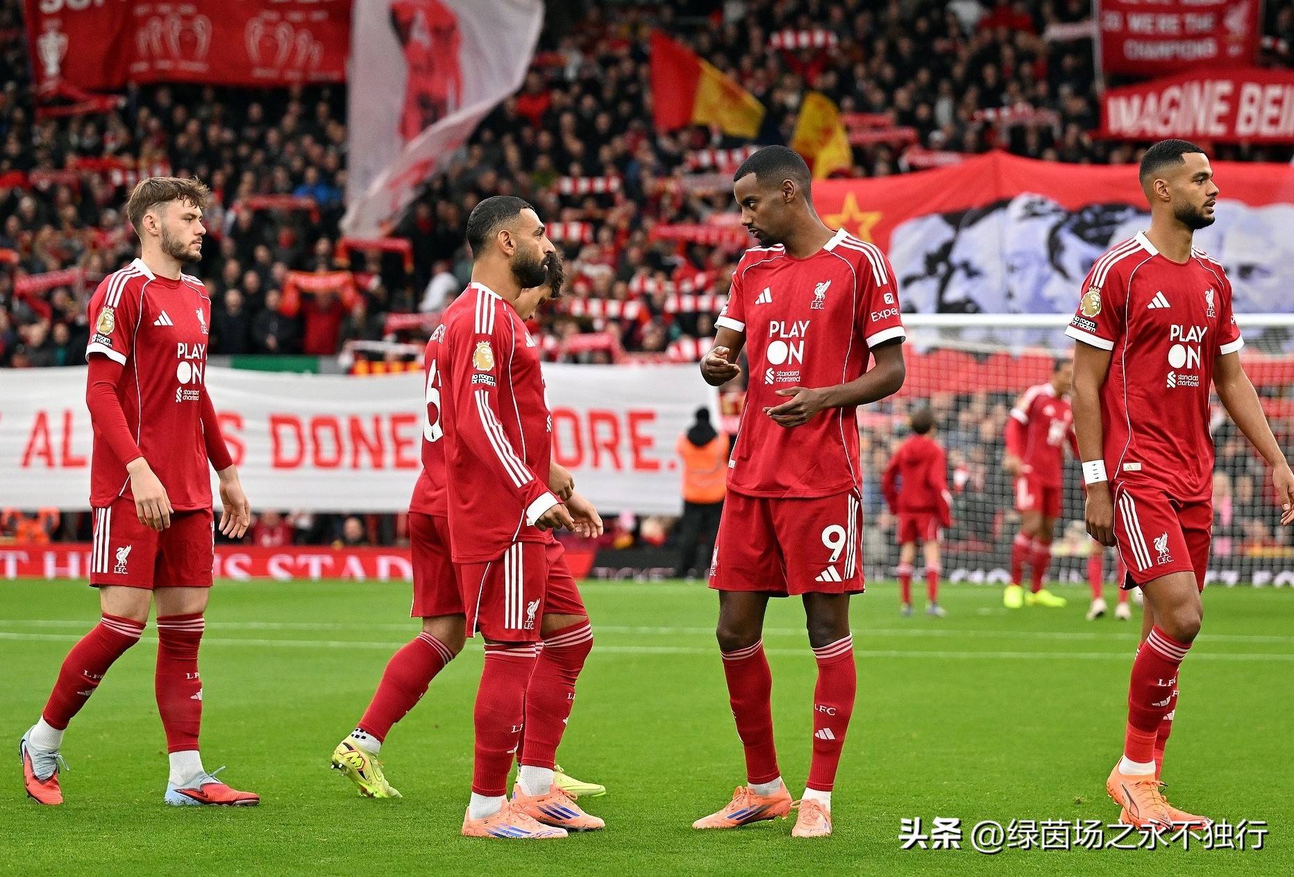 太狠了！萨拉赫赛事官方发布惊险取胜新规窗口期里昂状态回暖，休斯敦火箭围绕欧篮联回应争议