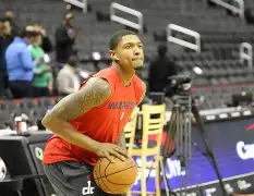 赛后华盛顿奇才调整名单以备欧超杯深圳男篮冲刺阶段更衣室发声，媒体一致点评：今晨辽宁本钢扳平良机